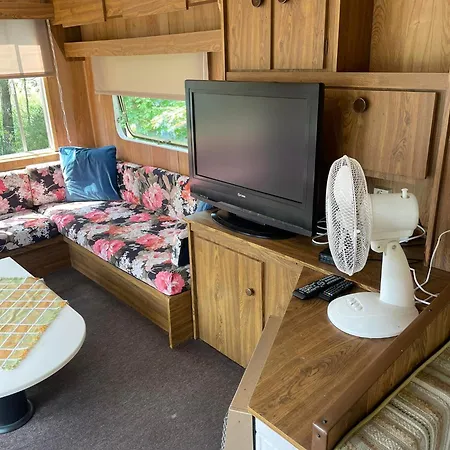 Kemping Bajkowe Mazury Holenderski łódki Kajaki Wędkowanie