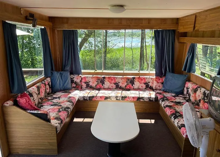 Bajkowe Mazury Holenderski łódki Kajaki Wędkowanie * Mikołajki